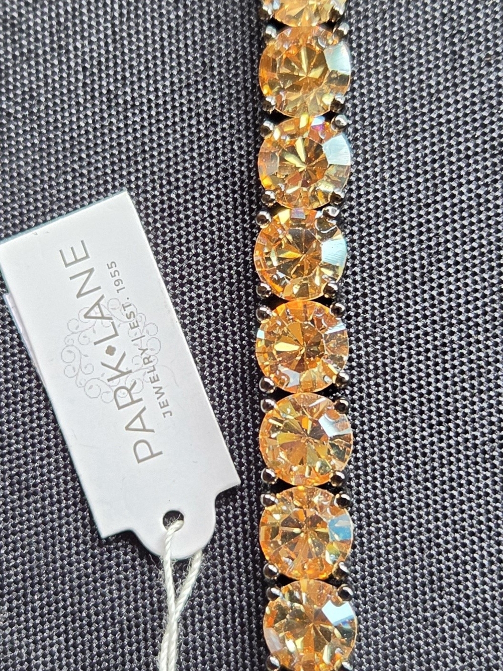 Park Lane Women's Glow Impression Bracelet